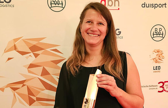 Managerin des Jahres: Kristin Kahl erhält DVZ-Leo Award