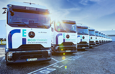 econtargo e-truck auf dem Terminal